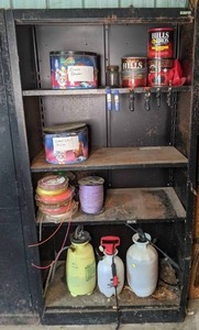 lot 81 image: Savin Metal Shelf & Contents