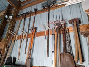 lot 84 image: Lot of Misc. Work Tools  see pictures