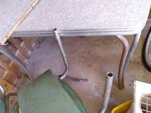 lot 43 image: Vintage Enamelware Dining Table 39.5 X 29.5 X 28.5 & (2) Chairs One Leaf has bent edge See Photos