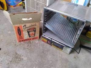 lot 66 image: Swaniebraai Newspaper Grill & Comme...