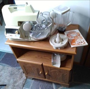 lot 121 image: Vintage Oster Regency Controlled Po...