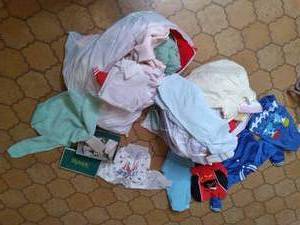 lot 125 image: (2) Bags of InfantToddler Clothes...