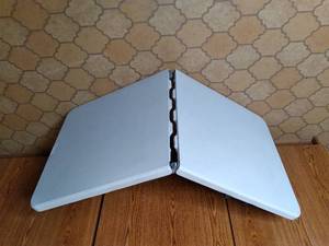 lot 126 image: Pog Folding Table 48 X 24...