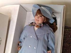 lot 6 image: The Great American Doll Company (Ja...