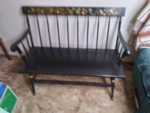 lot 171 image: Vintage Deacons Bench With Painted Detail (...