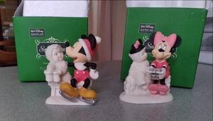 lot 224 image: Department 56 Walt Disney Showcase ...