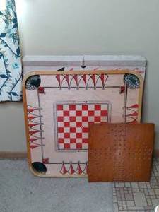 lot 247 image: Carrom Vintage Game Board In Box...