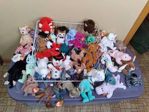 lot 257 image: Wire Basket Full of  Beanie Babies ...