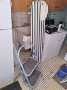 lot 285 image: Step Stool & Ironing Board See Photos