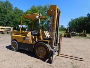 2000 Hyster H80C Forklift
