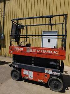 2010 Aichi SV1930C Scissor Lift