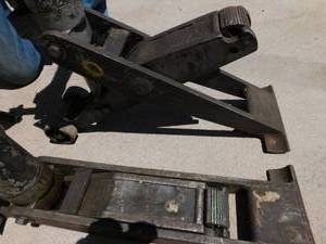 2 - 8000lb Forklift Jacks