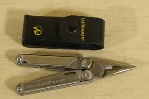 Leatherman Wave Multi Tool with Case