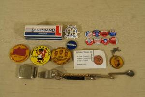 Vintage Buttons and Collectibles