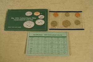 1993 Philadelphia Mint Uncirculated Coin Set