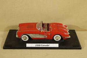 Motor Max 124 Scale Die Cast 1958 Corvette