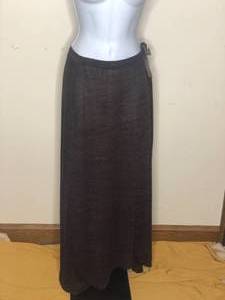 lot 38 image: 7  Pieces BRAND NEW Kokoon Womens Designer Clothes (L) ($458 Value)