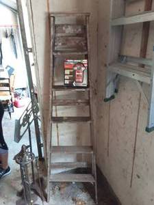 6 Ft. Wood Ladder & Black & Decker Laser Level