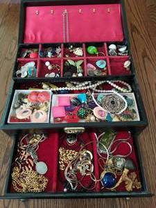 Jewelry Box With Jewelry