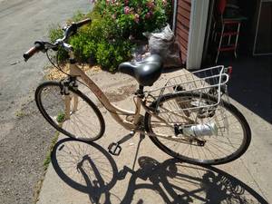 Trek 710 Adult Female Bike