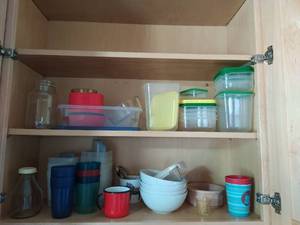 Contents of Kitchen Cabinet