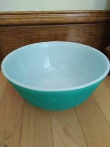 Pyrex Bowl