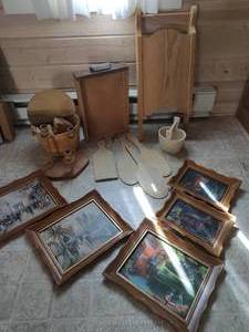 Wood Crafts lot