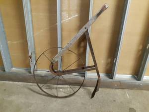 lot 45 image: Antique Cultivator