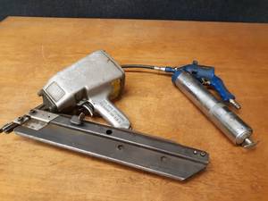 lot 105 image: Powermate Pneumatic Grease Gun and Paslode Framing Nailer