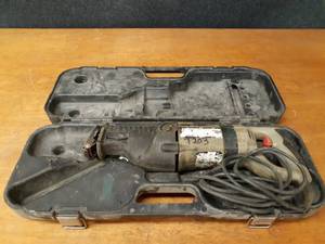 lot 113 image: Porter Cable Tiger Saw Sawzall - Tested and Works