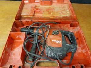 lot 115 image: Hilti Model TE50 Rotary Hamer Drill - Tested and Powers on