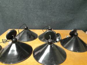 lot 209 image: Lot of (5) Black Hanging Bar Lights - 16 Diameter