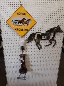 lot 218 image: Laser Cut Metal Horse and Other Horse Dcor