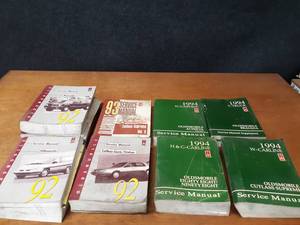 lot 228 image: Lot of (10) Oldsmobile Service Manuals 1992, 1993 & 1994