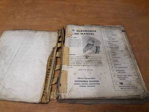 lot 231 image: 1957 Oldsmobile Shop Manual