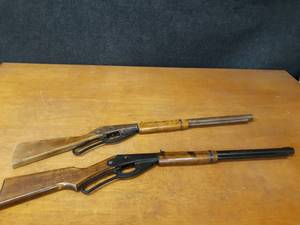 lot 281 image: Pair of Daisy Red Ryder BB Guns - For Parts Only