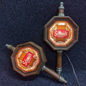 lot 26 image: Pair of Schmidts Octagon Lighted Signs