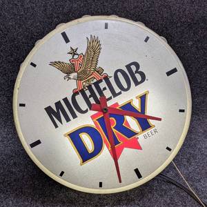 lot 48 image: Michelob Dry Bottlecap Lighted Clock & Sign
