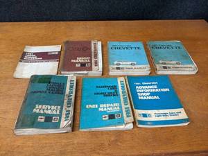 lot 249 image: Lot of (7) 1981 Chevrolet Car  Truck Service Manuals