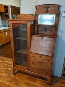 lot 309 image: Antique Solid Wood Secretary Cabinet