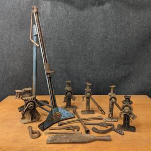 lot 305 image: Lot of Misc. Jacks