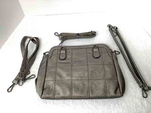 lot 17 image: Grey Champane Purse - 3 Different Straps