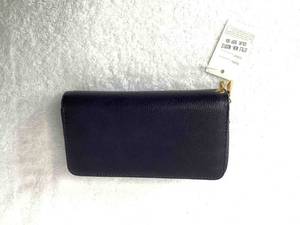 lot 28 image: Double Zipper Wallet