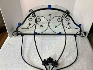 lot 34 image: Glass and Metal Shelf