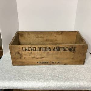 lot 52 image: Vintage Wooden Crate - Encyclopedia Americana