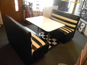 lot 1 image: RETRO 1950s STYLE - BOOTHS WITH TABLE AND FLOORING BASE - LIKE NEW - VERY RARELY USED - WITH ADDITIONAL TABLE TOP - AWESOME SETUP FOR THE CAVE - SET UP APPROX 80 wide 48 deep- SEE PICTURES - NO RESERVE