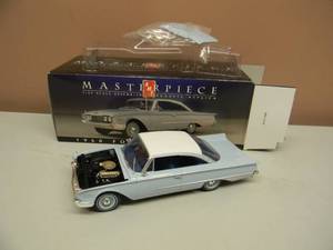 lot 3 image: AMT MASTERPIECE ASSEMBLED PLASTIC 125 SCALE 1960 FORD STARLINER - IN BOX - NICE - SEE PICTURES