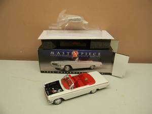 lot 7 image: AMT MASTERPIECE ASSEMBLED PLASTIC 125 SCALE 1962 CHEVROLET IMPALA - IN BOX - NICE - SEE PICTURES