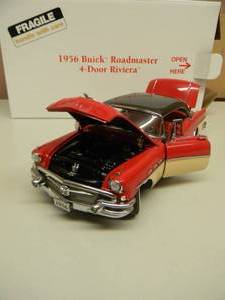 lot 34 image: THE DANBURY MINT 124 SCALE 1956 BUICK ROADMASTER 4-DOOR RIVIERA - IN BOX - GREAT PIECE - SEE PICTURES
