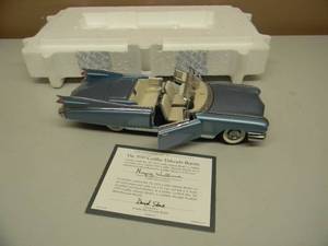 lot 40 image: THE FRANKLIN MINT 124 SCALE LIMITED EDITION 1959 CADILLAC ELDORADO BIARRITZ - IN BOX - GREAT PIECE - SEE PICTURES